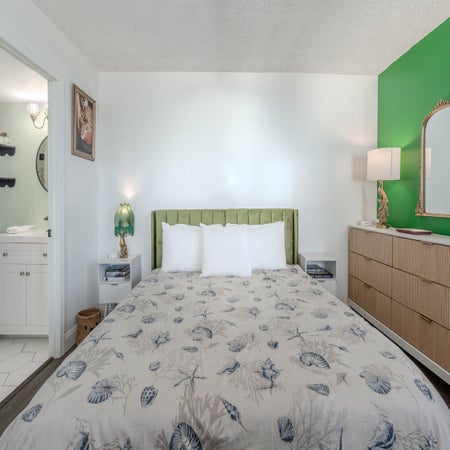 Estero Beach & Tennis Club-Penthouse 3A