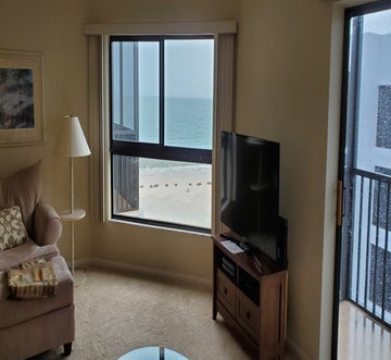 Island Winds Penthouse 1