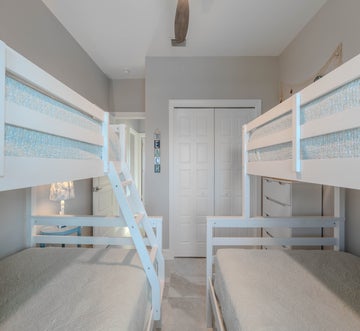 Shella Close To The Beach