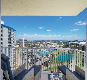 Estero Beach & Tennis 901-C