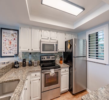 Santa Maria I #104- The Sunnyside