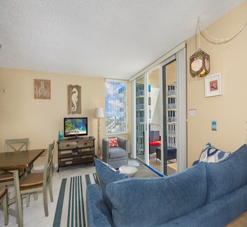 Estero Beach & Tennis 1004-A