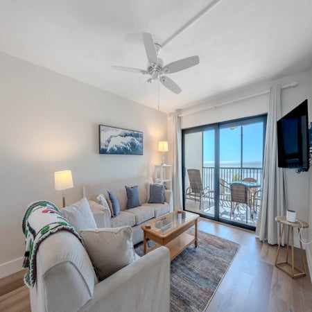 Carlos Pointe #515 - The Pelican Pad