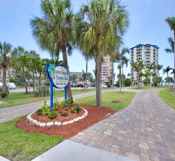 Estero Beach & Tennis 806-B