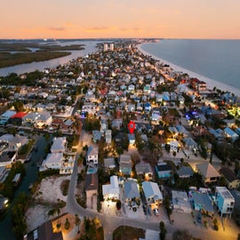 Great location. Close to beach.