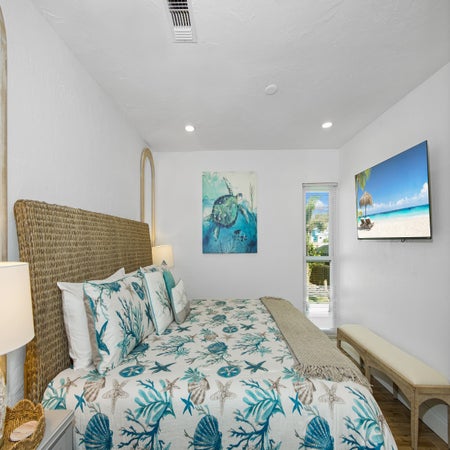 Coral Cove B