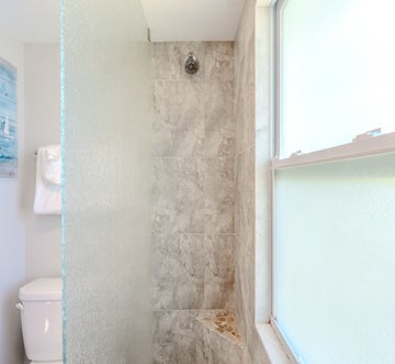 Blue Pearl Manor Upper