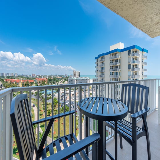 Welcome to Estero Beach & Tennis 908-B