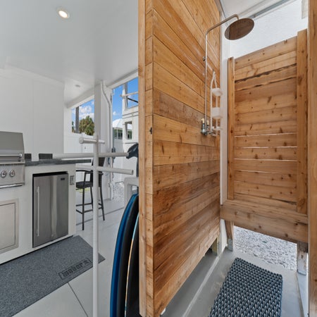 Mod Cottage