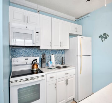 Estero Beach & Tennis 1201-A