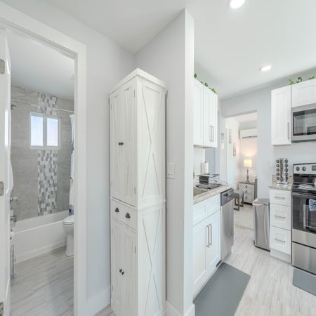 The Blue Heron Hideaway