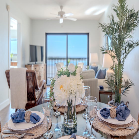 Welcome to Carlos Pointe 532