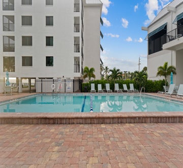 Seaside Condo 109