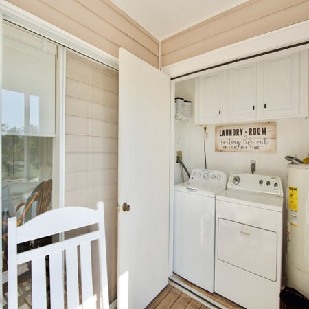 Vallie's Villa & Monty's Place