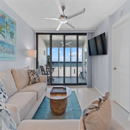 Sunset Condo #502