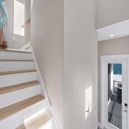 Mod Cottage