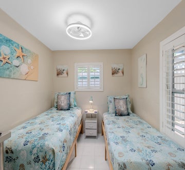 Mango Bay Cottage Estate