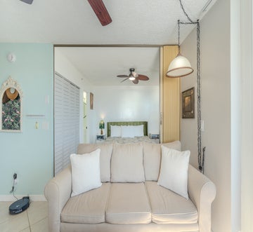 Estero Beach & Tennis Club-Penthouse 3A