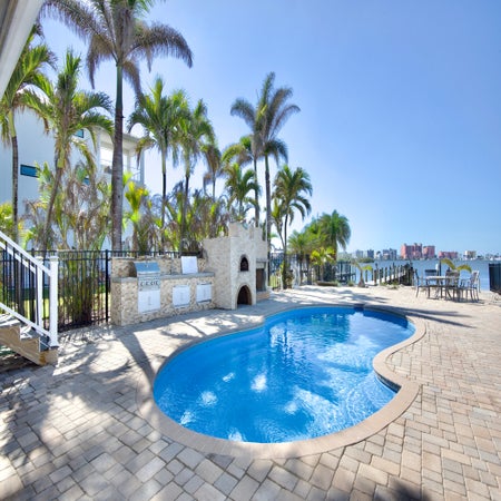 Bayview Sunset Getaway A