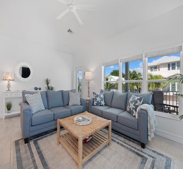 Pearl Street Retreat