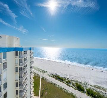 Estero Beach & Tennis Club-Penthouse 3A