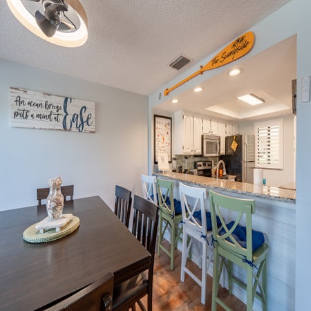 Santa Maria I #104- The Sunnyside