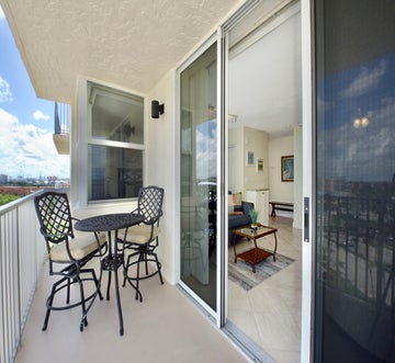 Estero Beach & Tennis 806-B