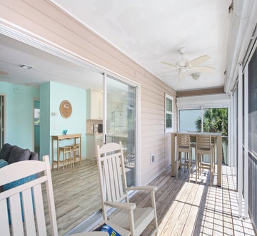 Vallie's Villa & Monty's Place