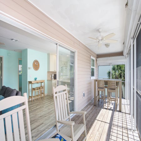 Vallie's Villa & Monty's Place