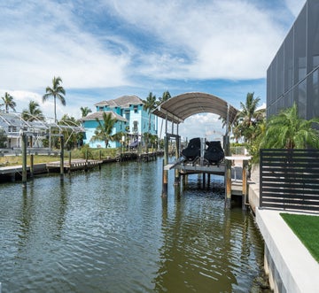 Curlew Beach Cottage