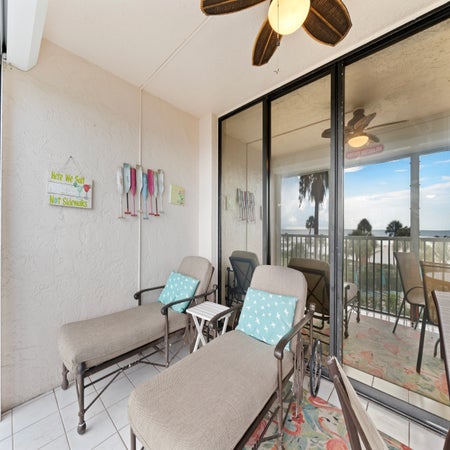 Caper Beach Club 313