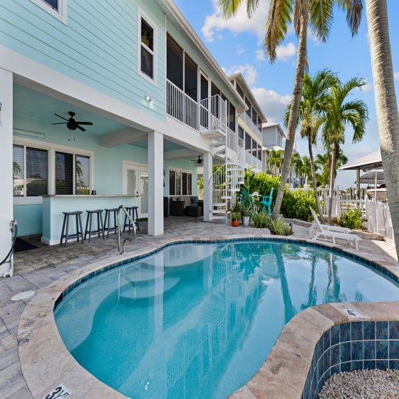 Welcome to Harborside on Palermo!