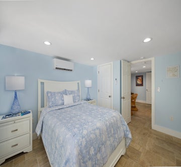 Marilyn's Beach House