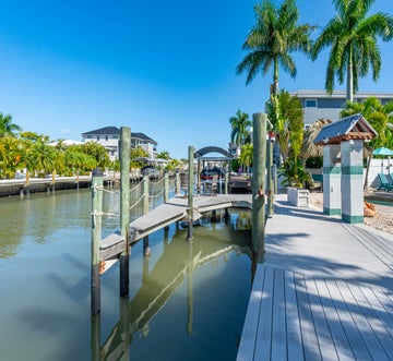 Mango Bay Cottage Estate