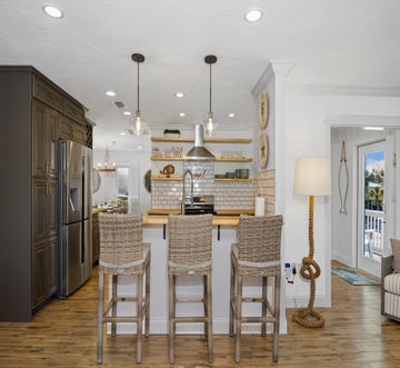 Coral Cove B