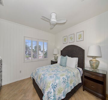 Beachfront Palace (Saint Kyrollos VI)