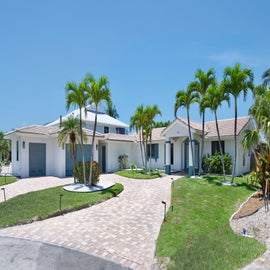 Welcome to The Little Beach House!