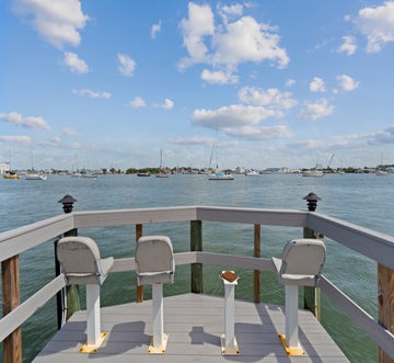 Dock Holiday
