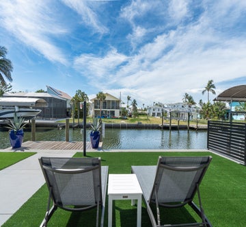 Curlew Beach Cottage