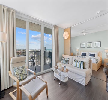 Estero Beach & Tennis 908-B