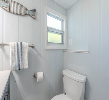 Blue Pearl Manor Lower