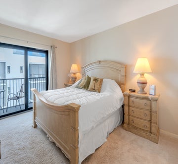 Island Winds Penthouse 1