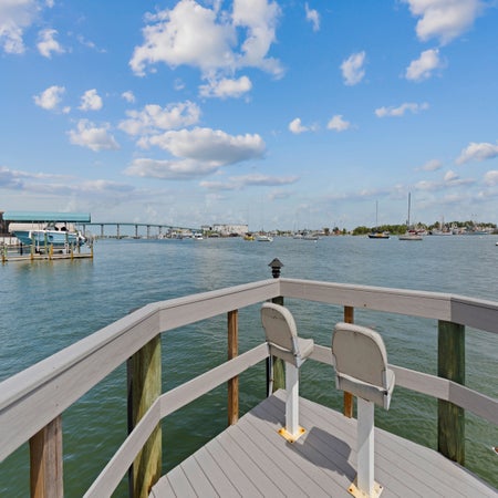 Dock Holiday