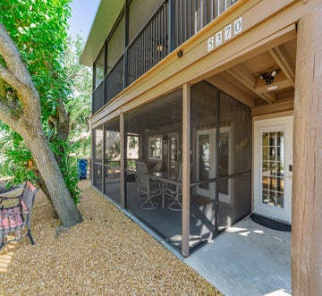 Palmetto Beach Cottage 1