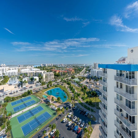 Estero Beach & Tennis Club-Penthouse 3A