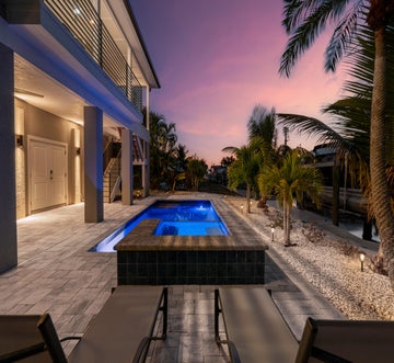 Shella Close To The Beach