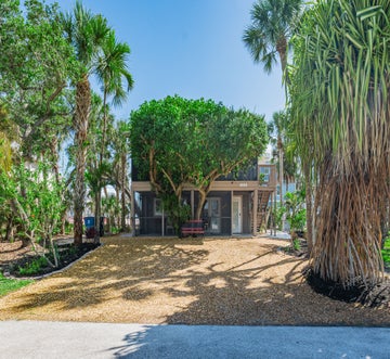 Palmetto Beach Cottage 1