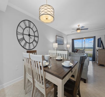 Carlos Pointe #213 Paradise Pointe