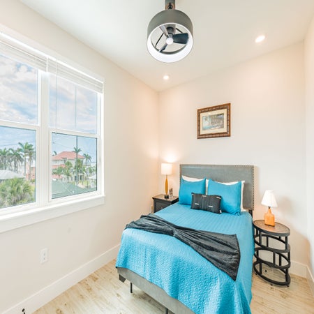 Premier Island Escape