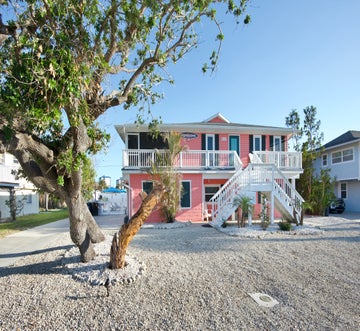Coral Cove B